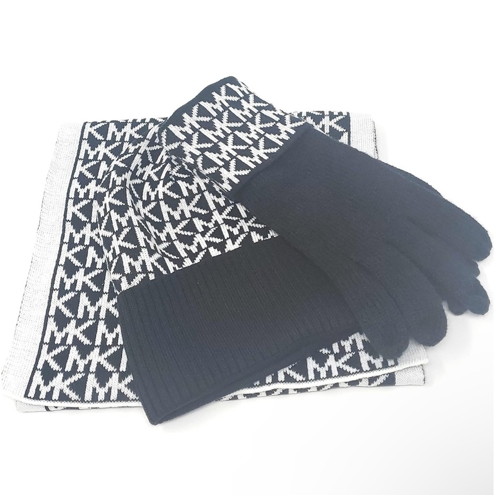 NWT 3 PC Michael Kors Scarf Set - Picture 3 of 4